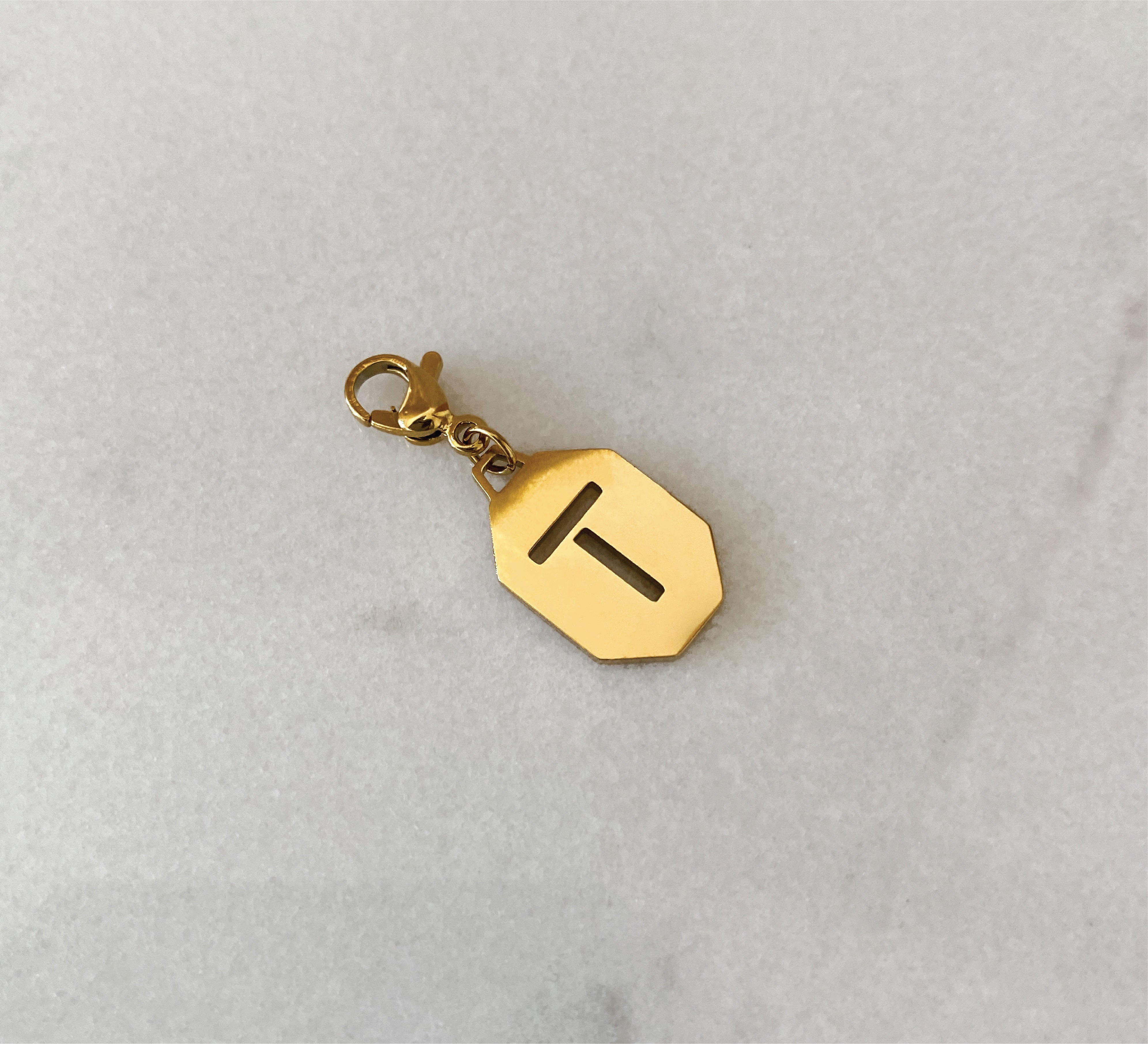 Firenze Letter Pendant (Choose your letter before adding it to the cart)